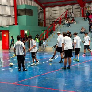 estudiantes-en-educacion-fisica