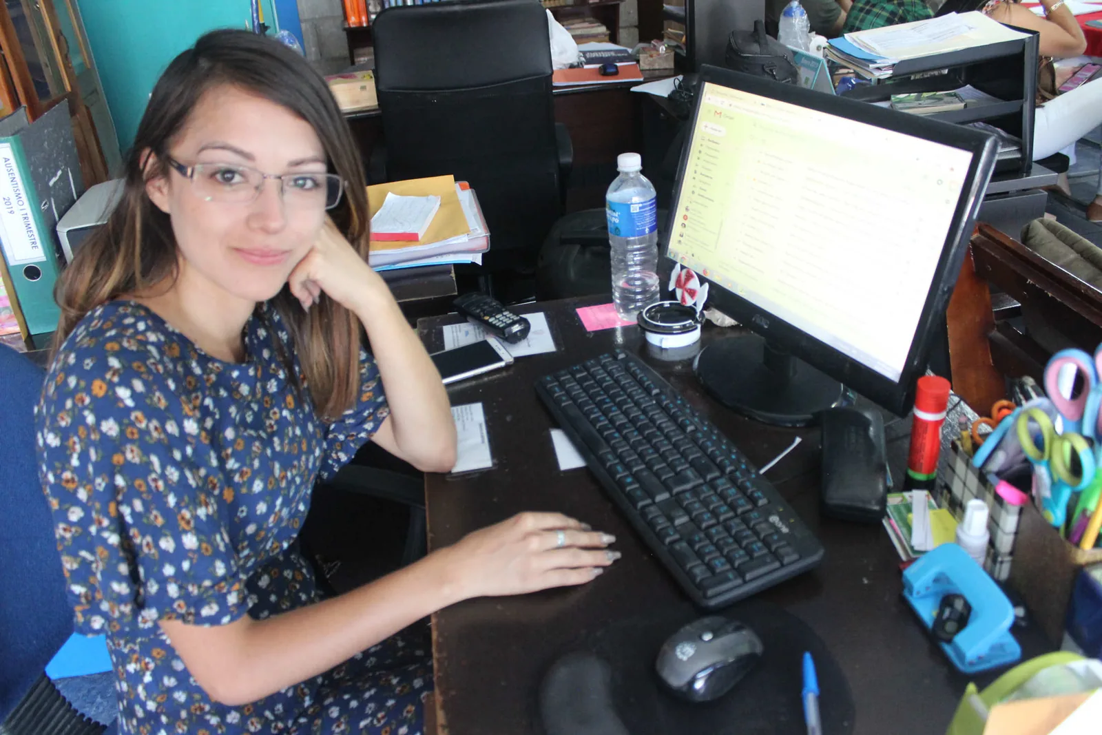 Asistente administrativa del colegio